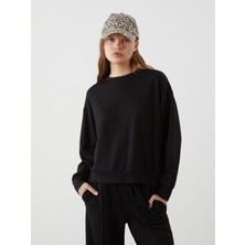 Lc Waikiki Yeni Sezon Bisiklet Yaka Oversize Kadın Sweatshirt