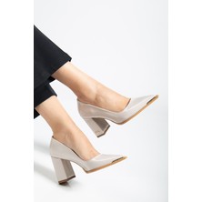 Suins Premium Verty Model Kadın Kalın Topuklu Burnu Taşlı Rugan Stiletto Ayakkabı