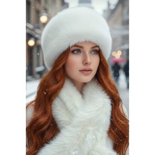 Tezzgelsin Kadın Kışlık Vegan Kürk Peluş Kalpak Şapka ve Atkı Seti