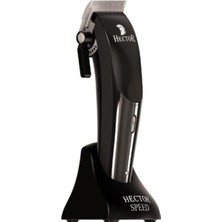 Hızlı ve Profesyonel Tıraş Makinesi, Şık Siyah Tasarım, Kolay Kullanım