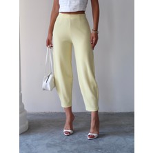 Kadın Sarı Bernis Balon Pantolon, Beli Lastikli Şalvar Model Krep Balon Pantolon Basen Gizleyen