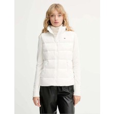 Tommy Hilfiger Tjw Dar Kesim Fermuarlı Baskılı Kuş Tüyü Kadın Beyaz Yelek DW0DW21622YBL