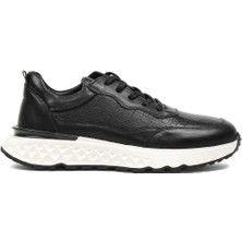 Erkek Siyah Bağcıklı Kalın Tabanlı Kroko Deri Sneaker