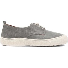 Kadın Gri Bağcıklı Kalın Tabanlı Süet Deri Ayakkabı