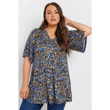 Büyük Beden V Yaka Kısa Kollu Eteği Bollaşan Bluz 303622