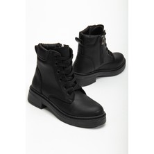 Tonny Black Kadın Siyah Cilt Kalın Termo Taban Bağcıklı Bot 4 cm Topuk ile Modern Tasarım