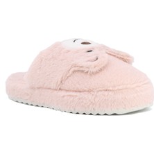 Pembe Pandalı Kapalı Peluş Ev Terliği – Yumuşak, Kaymaz ve Sıcacık Konfor