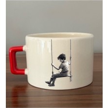 Salıncakta Çocuk Görselli Fincan Seramik Kupa - Seramik Çay, Kahve Hediyelik Bardağı