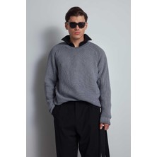 Erkek Oversize Yıkamalı Distressed Triko Kazak Gri