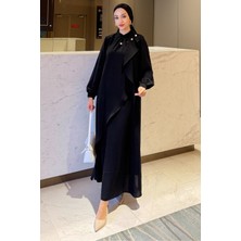 Krep Kumaş Yakası Inci Detaylı Levanur Elbise- Siyah