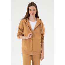 U.S. Polo Assn. Kadın Camel Şardonlu Kapüşonlu Sweatshırt 50314130-VR015