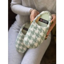 Kadın Kaymaz Taban Havlu Yumuşak Renkli Ev Terliği