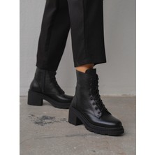 Nokka Siyah Hakiki Deri Kadın Bot