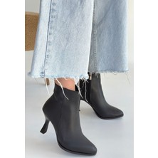 Mişha Siyah Cilt Topuklu Bot - Lisinya