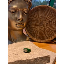 Taşlı Yıldız Yeşil Yüzük