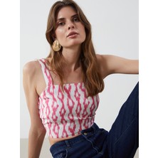 Lc Waikiki Yeni Sezon Kare Yaka Desenli Askılı Crop