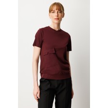 On Kadın Sıfır Yaka Cepli T-Shirt 61340 Bordo