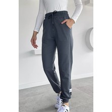 Kadın Amblem Detaylı Bel ve Paça Lastikli Eşofman Altı P-00018644