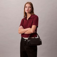 Calvin Klein Kadın Siyah Omuz Çantası (LV04F3132G-UB1)