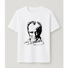 Hena Atatürk'ün İzinde Çocuk Beyaz Pamuklu Baskılı Tişört