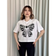 Oversize Beyaz Baskılı Crop Tişört