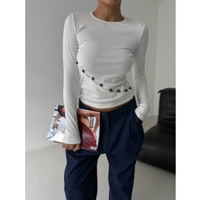 Asimetrik Alt Detaylı Bluz Beyaz