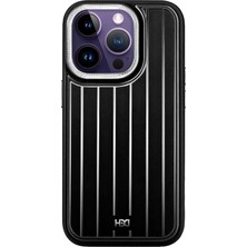 Fuchsia iPhone 15 Pro Max ile Uyumlu Kılıf HBC-190 Kolaj Kapak - Siyah