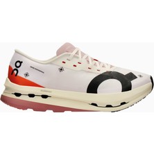 On Running Cloudboom Echo 3 Kadın Koşu Ayakkabısı