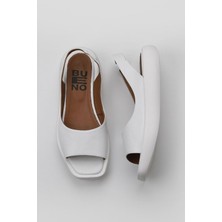Bueno Shoes Beyaz Deri Kadın Düz Sandalet 01WY1014 01WY1014