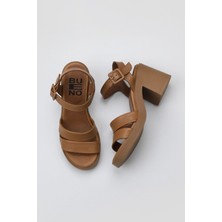 Bueno Shoes Kadın Taba Deri Topuklu Sandalet 8 cm Dana Derisi Modeli ile Şık ve Rahat