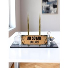 Lili Hediyelik Galerici Isme Özel Masaüstü Isimlik Masa Isimliği Galericiye Ofis Büro Işyeri Hediyesi Ofis Isimlik