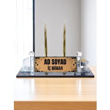 Lili Hediyelik Iç Mimar Isme Özel Masaüstü Isimlik Masa Isimliği Iç Mimara Ofis Büro Işyeri Hediyesi Ofis Isimlik