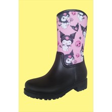 Sea & Blue Shoes Kuromi Baskılı Su Geçirmeyen Pembe Siyah Kız Çocuk Yağmur Çizmesi Kısa Topuklu