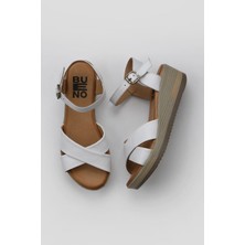 Bueno Shoes Beyaz Deri Kadın Dolgu Topuklu Sandalet 01WL3303 01WL3303