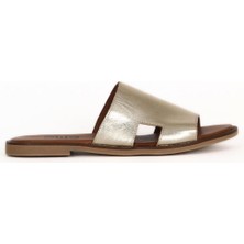 Bueno Shoes Altın Parlak Deri Kadın Düz Terlik 01WA5705 01WA5705