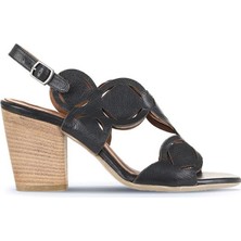 Bueno Shoes Siyah Khv-Bej Deri Kadın Topuklu Sandalet 01WQ2902 01WQ2902