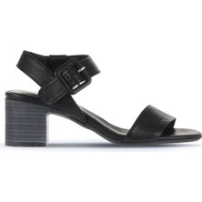 Bueno Shoes Siyah Deri Kadın Topuklu Sandalet 01WA2805 01WA2805