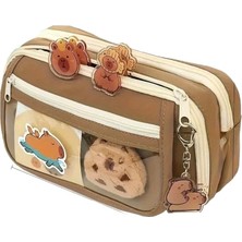 Lidyahan Store Kalem Kutusu Kapibara Kalemlik Büyük Kapasiteli Aksesuarlı Geniş Büyük Boy Kawaii Kore Tarzı Sevimli Kalem Kutusu (1 Adet Doll+5 Adet Sticker Dahildir)