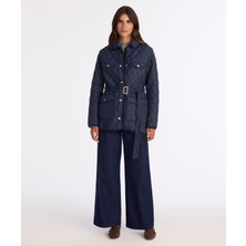 Yargıcı Kemer Detaylı Mont