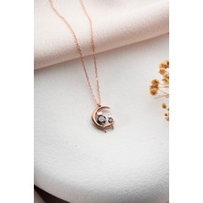 Essare 925 Ayar Gümüş Rose Kaplama Mistik Topaz Taşlı Kedili Hilal Kolye
