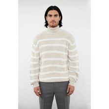 Ersefa Unisex Bej Çizgili Oversize Balıkçı Yaka Triko Kazak Soğuk Havalarda Şık ve Rahat Bir Seçim