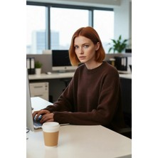 FRM Kadın Basic Siluet Oversize Triko Kazak Crop Düşük Kol Akıtma Detaylı Soğuk Havalar Için Ideal