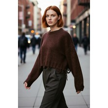 PayBuy Kadın Oversize Triko Crop Kazak Düşük Kollu Akıtma Detaylı Yumuşak Dokusuyla Modern Şıklık Sunar