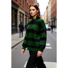 PayBuy Kadın Oversize Rahat Bisiklet Yaka Çizgili Triko Kazak Kış Sezonu Için Ideal Düşük Kol Tasarımı