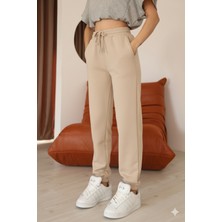 Moviment Kadın Bej Relaxed Kalıp Paça ve Bel Lastik Detaylı Eşofman Altı