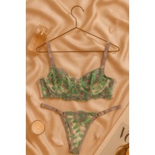 Yeşil Dantelli Şeffaf Çiçek Işlemeli Sütyen Külot Takımı