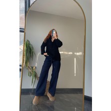 Çiğdem Sonkur Bağcık Detaylı Mavi Jean