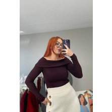 Çiğdem Sonkur Madonna Yaka Bordo Triko Kazak