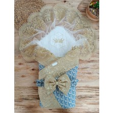 Aksiyon Global Yenidoğan Piramit Desenli Güpür Işlemeli Bebek Battaniyesi Kundak Gold