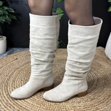 Mey Ayakkabı Düz Kısa Topuk Bej Süet Çizme M4505